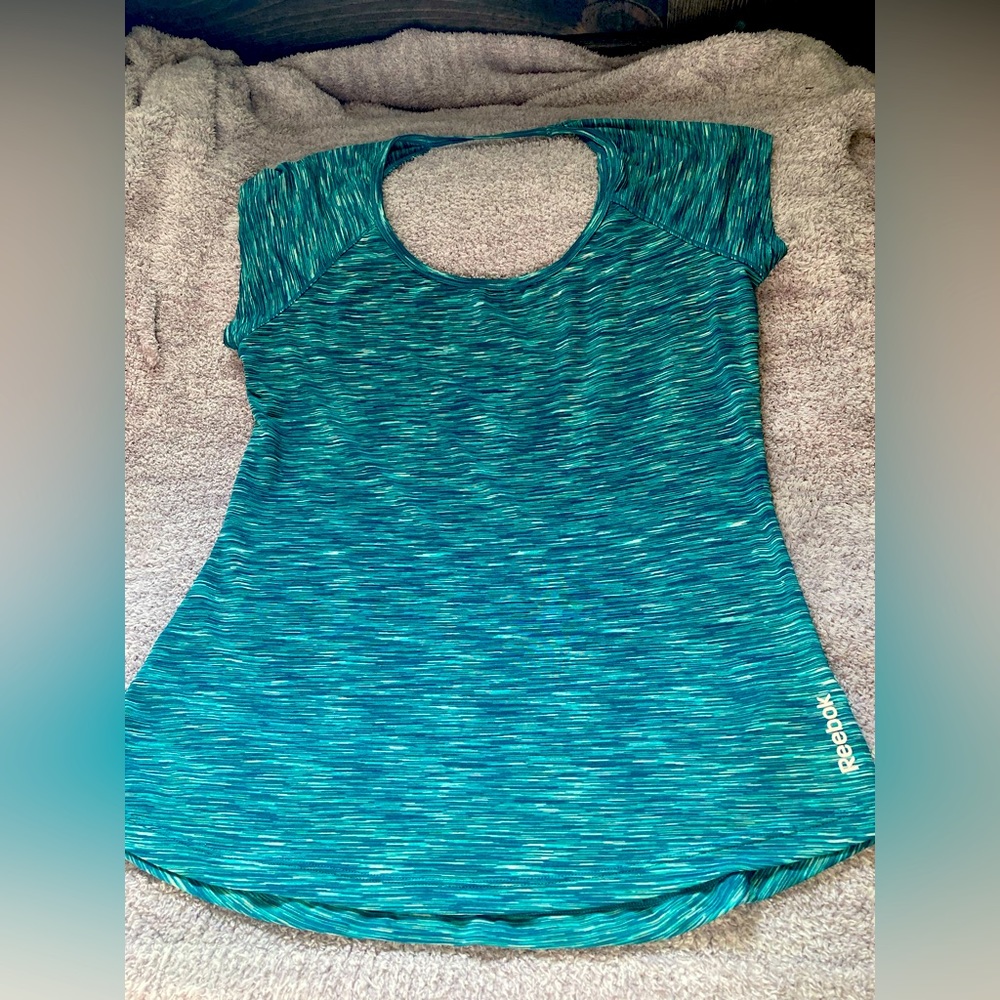 Reebok brand size small, athletic top
